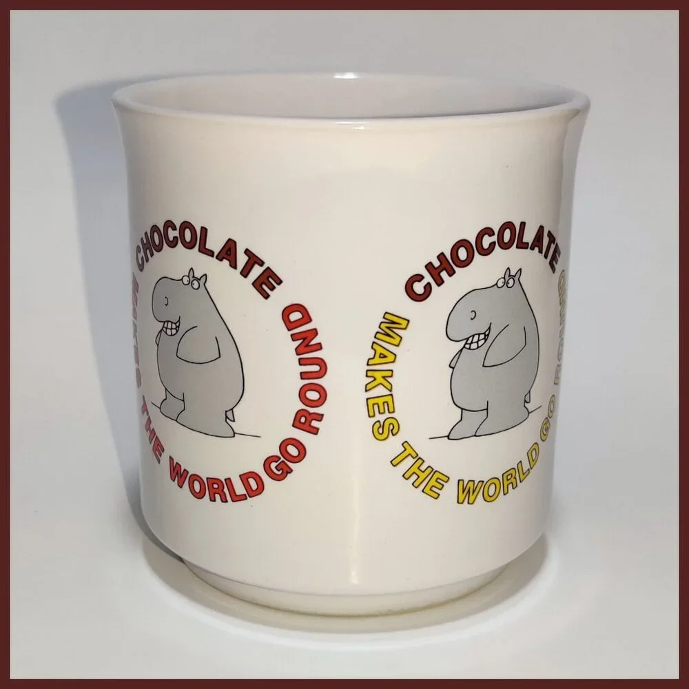 Vintage 1980s Sandra Boynton 'CHOCOLATE MAKES THE WORLD GO ROUND' Hippo Mug - Picture 4 of 6